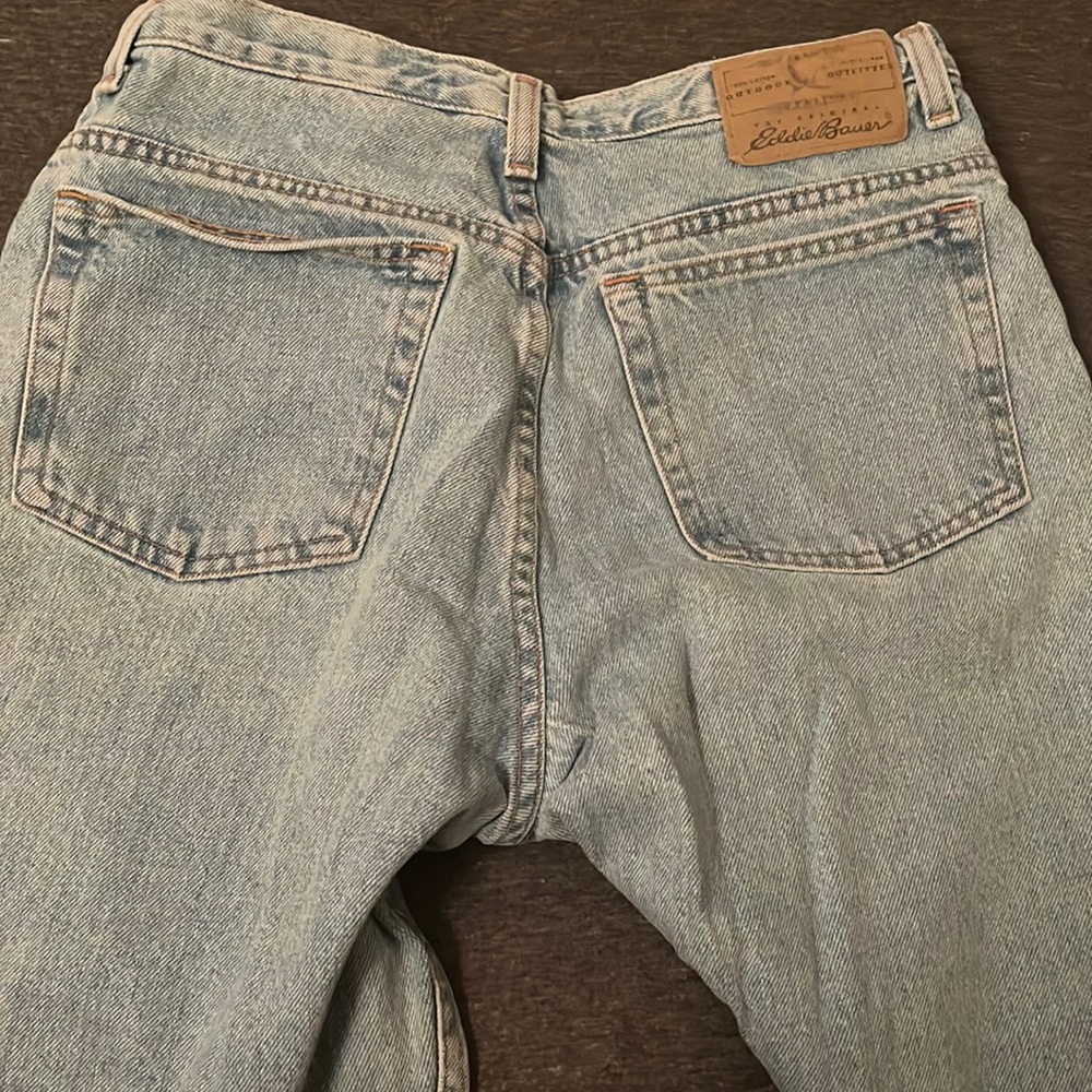 Woman’s Eddie Bauer denim jeans size 8 light blue